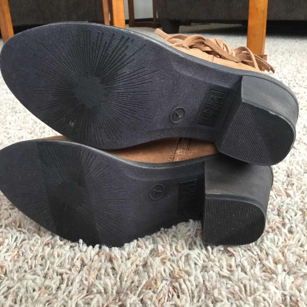 Brand New Time & True Size 7 Boots - Picture 5 of 6